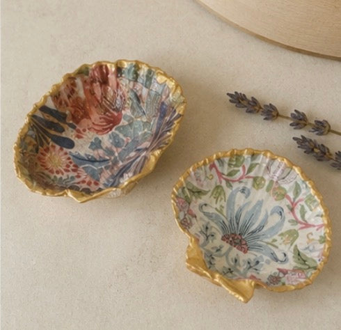 Decorative Shell Trinket Dish | Handmade Coastal Jewellery Dish | Gold Leaf Shell Keepsake